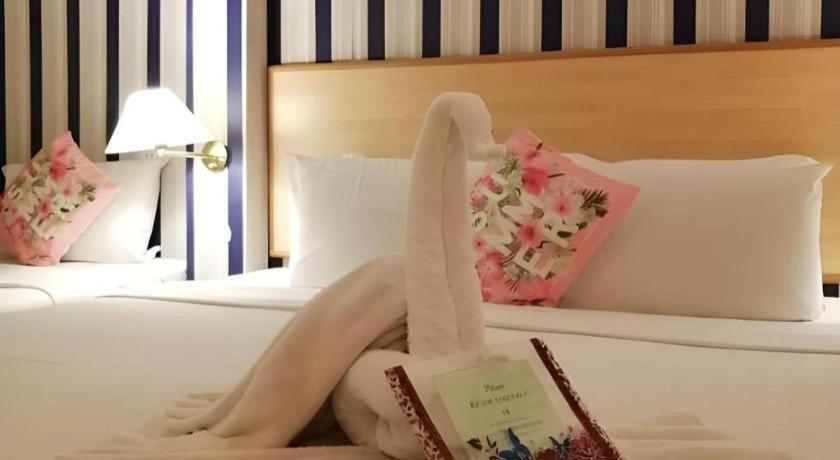 The Orchid Hotel Sibu Esterno foto