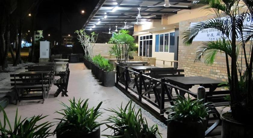 The Orchid Hotel Sibu Esterno foto