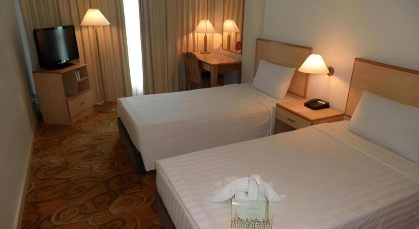The Orchid Hotel Sibu Esterno foto