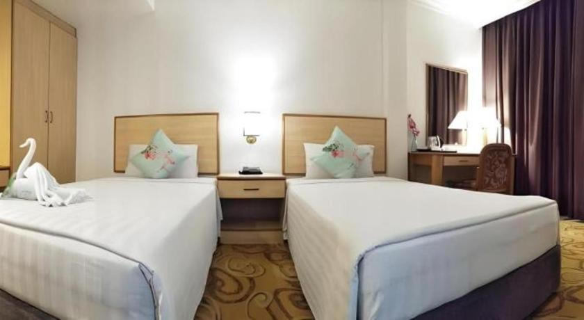 The Orchid Hotel Sibu Esterno foto